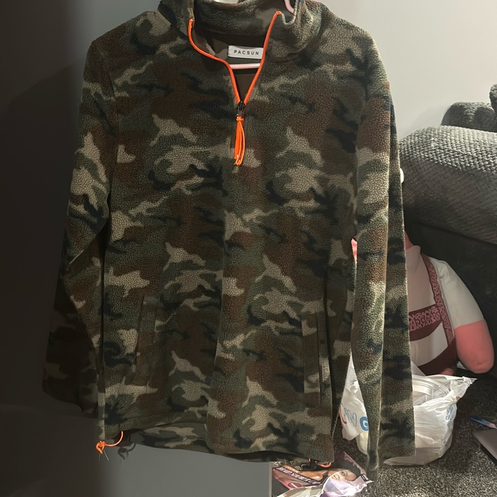 PacSun sweater